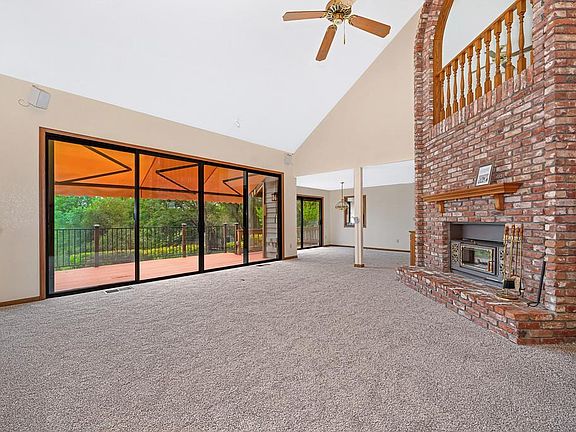 4th image of 6847 Terreno Dr