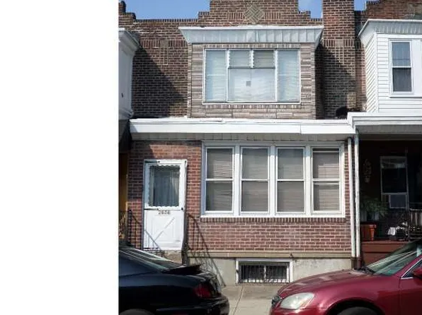 2656 Shields St, Philadelphia, PA 19142