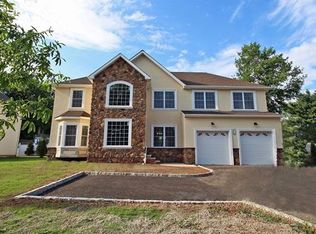 778 New Durham Rd, Edison, NJ 08817