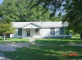 1215 Nix Rd, Lampasas, TX 76550