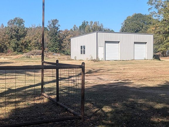 5th image of 117 County Road 4201