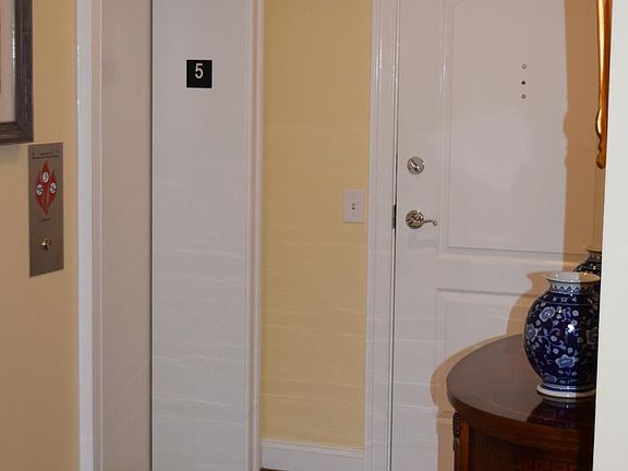 5th image of 1450 Emerson Ave APT 506