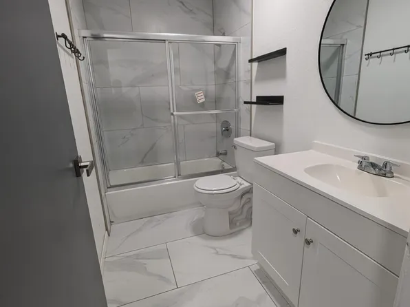 6034 Live Oak St APT A, Bell Gardens, CA 90201