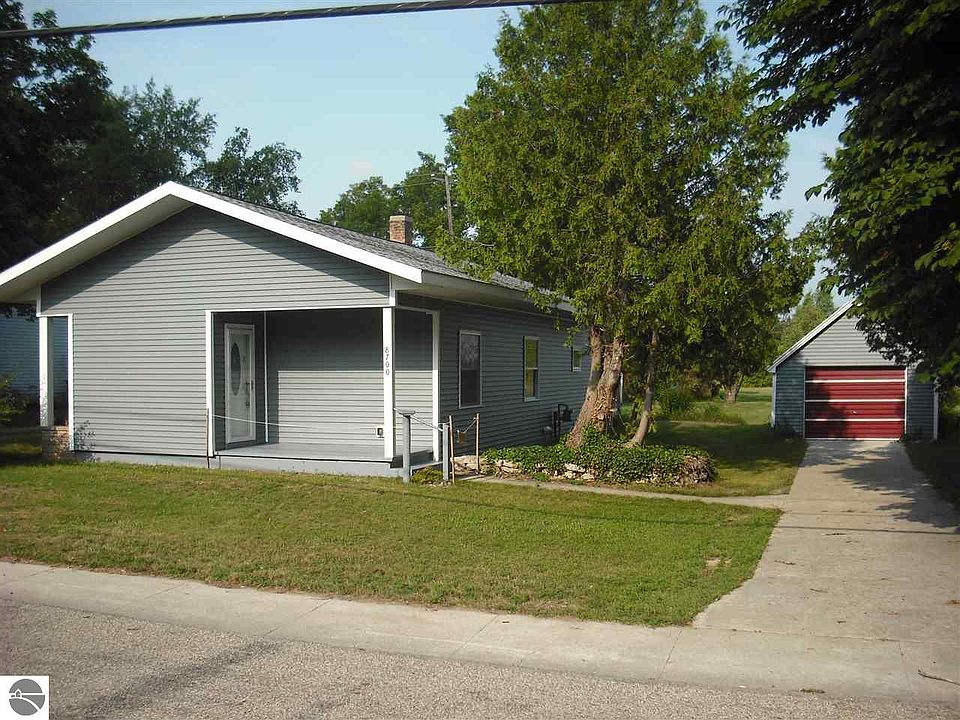 8700 S Maple City Rd, Maple City, MI 49664 Zillow