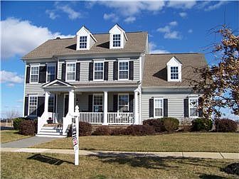 1st image of 324 Ellenwood Dr
