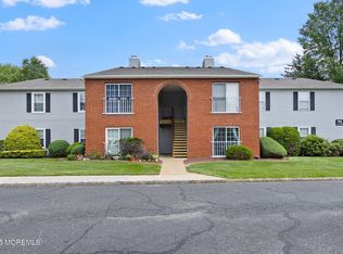 708-4 Zlotkin Cir, Freehold, NJ 07728