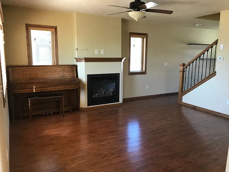 2917 S Purdue Ave — Photo 11