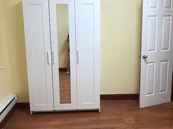 3rd image of 224 N 13th St APT 1R