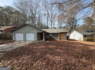 424 Independence Dr, Jonesboro, GA