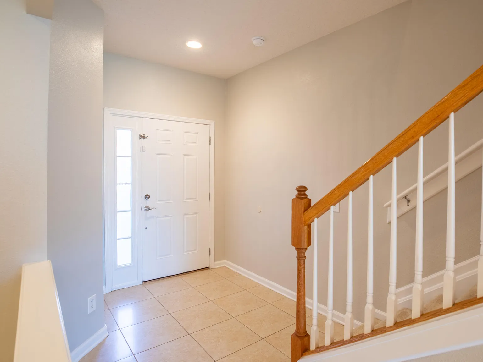 3 bed, 2.5 bath, 1764 sqft, $2,495 — Photo 4