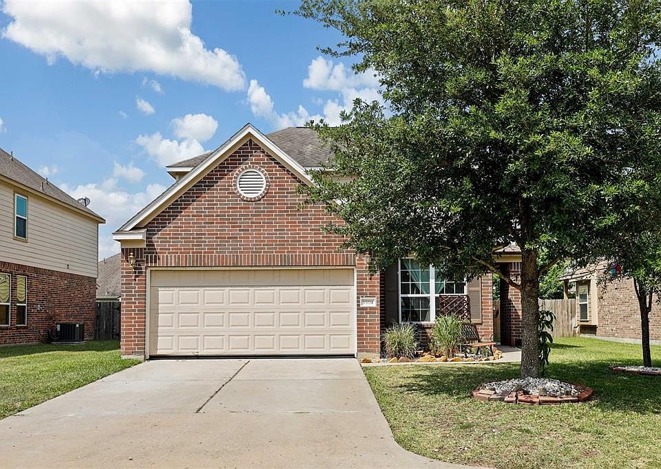 1st image of 15114 Sycamore Leaf Ln