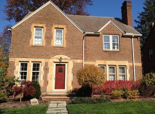 3869 Tyndall Rd, University Heights, OH 44118