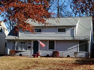 16 Washington Ave, Iselin, NJ 08830