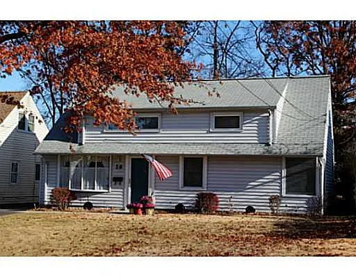16 Washington Ave photo 1