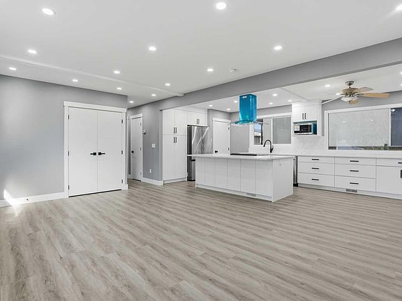 5th image of 2004 18th St NW