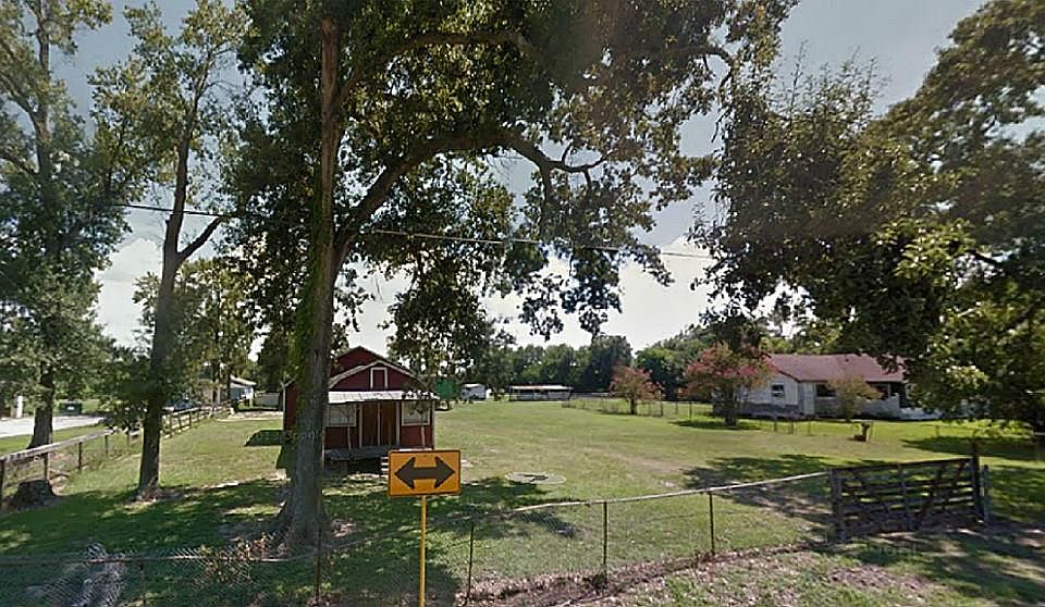 1st image of 16330 Avenue D
