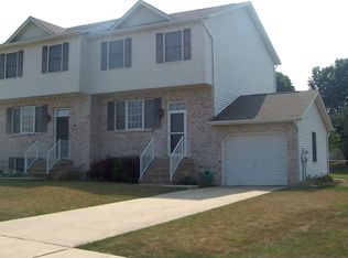 4 Squire Cir, Mc Sherrystown, PA 17344