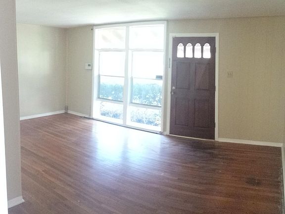 Living Room from kitchen door