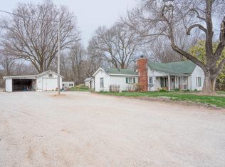 9355 N Farm Road 81, Walnut Grove, MO 65770