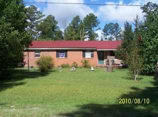 6101 E National Cemetery Rd, Florence, SC 29506