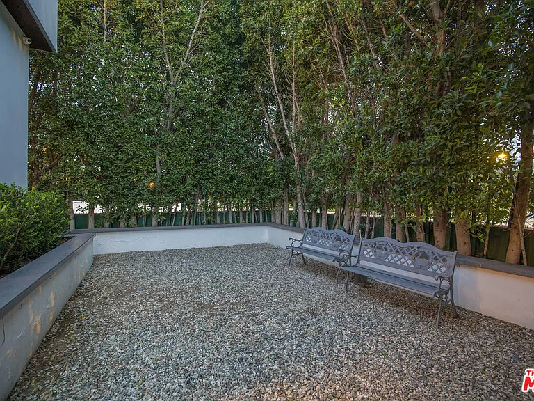 6379 Colgate Ave — Photo 60