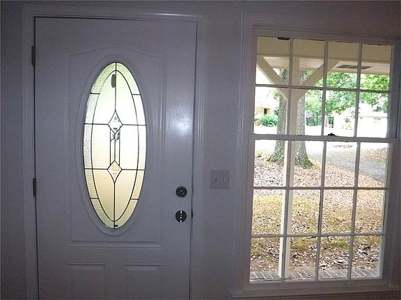 2nd image of 4010 Manor House Dr