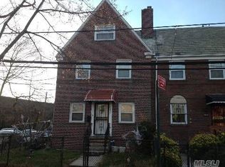 5520 32nd Ave, Woodside, NY 11377