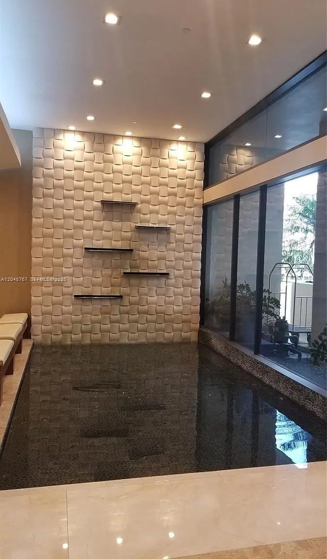 Turnberry Isle South Cond — Photo 3