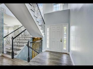 5547 Spring Ridge Dr W, Macungie, PA 18062