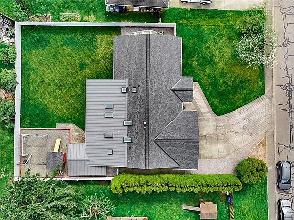 2nd image of 5880 Shannon Avenue