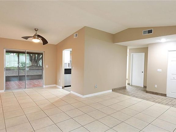 4th image of 14507 Wessex St