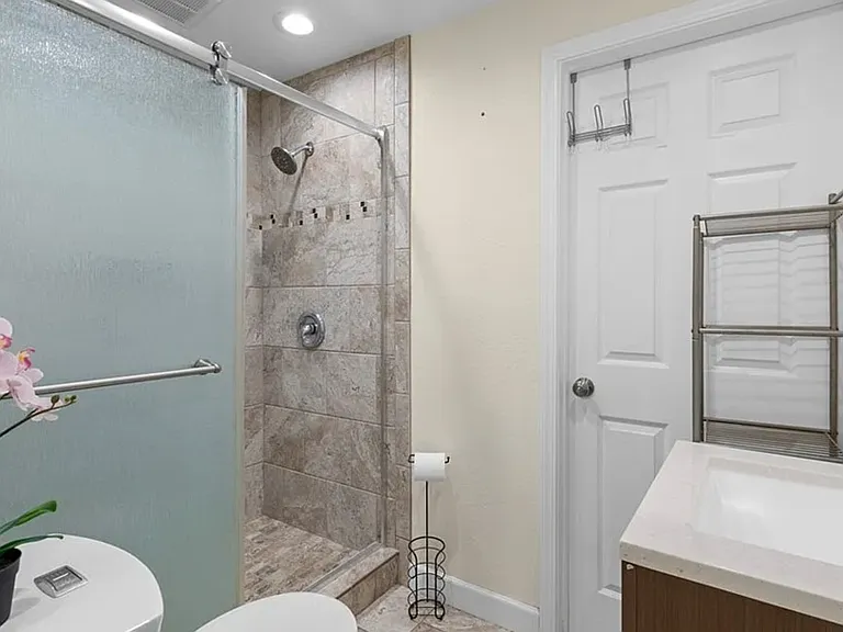 3705 Ramona Dr — Photo 36