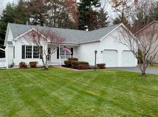 26 Whitney Rd S, Saratoga Springs, NY 12866