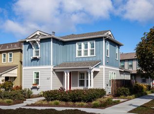 217 9th St, Marina, CA 93933