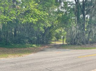 1515 Yellow House Rd, Wadmalaw Island, SC 29487