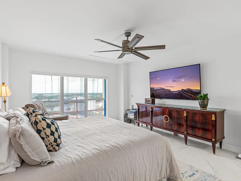 4301 N Ocean Blvd #1706 — Photo 16