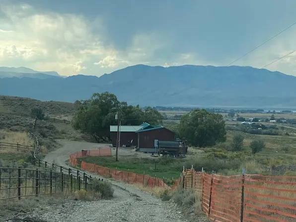 82 Road 6ut, Cody, WY 82414