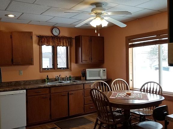4th image of 1028 Campbell Ave