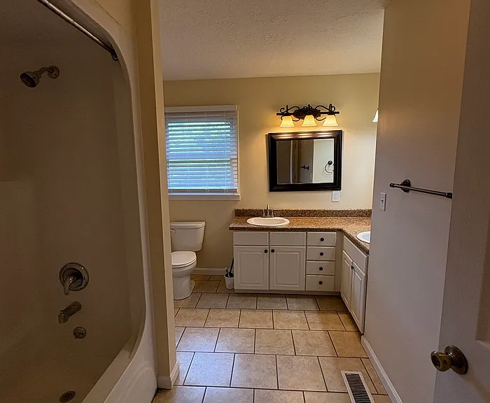 3237 Jacks Creek Rd — Photo 13