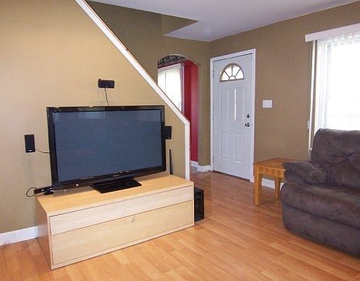 4th image of 6039 W 87th St