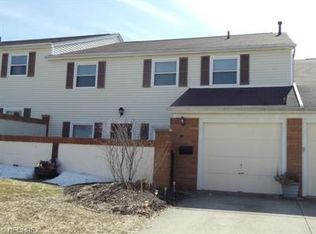 96 Mount Vernon Ct #96, Mentor, OH 44060