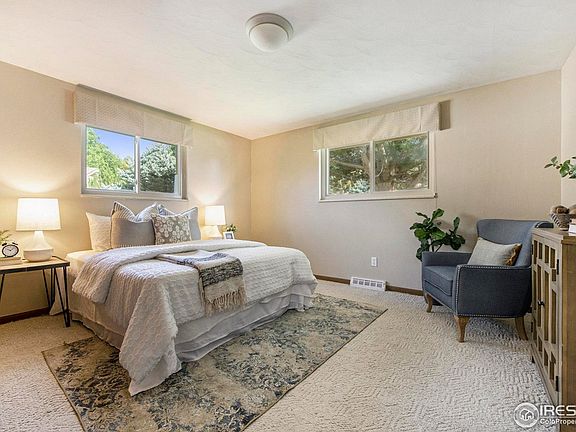 5th image of 28 Princeton Cir