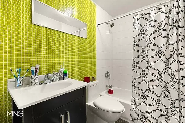 Rented by MNS | media 28