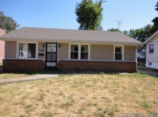2328 E 25th St, Granite City, IL 62040