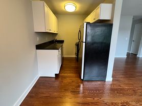 161 18th St, Union City, NJ