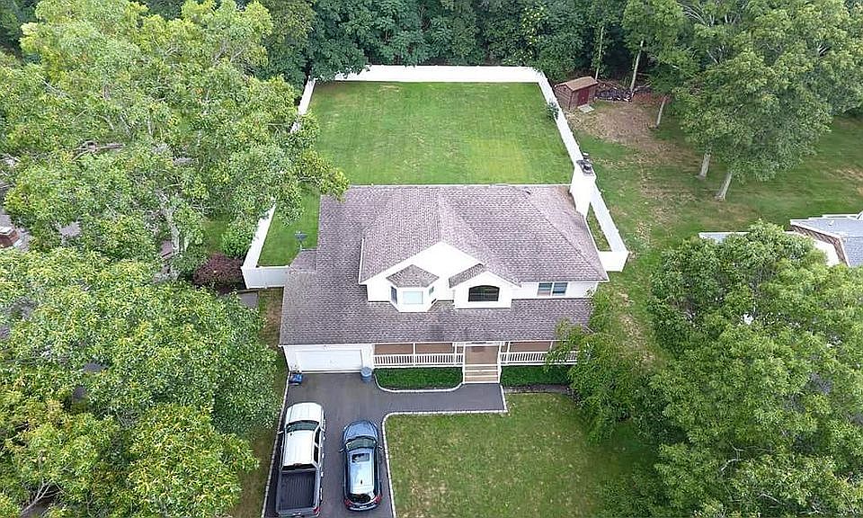 2nd image of 41 Daly Ct