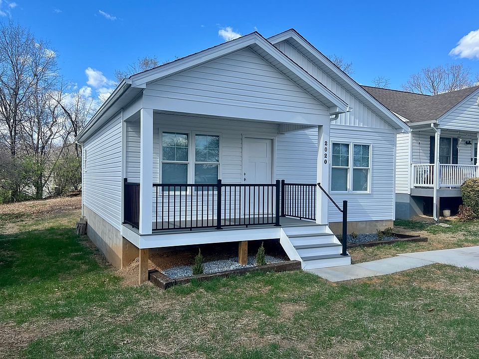 1st image of 2020 Purcell Ave NE