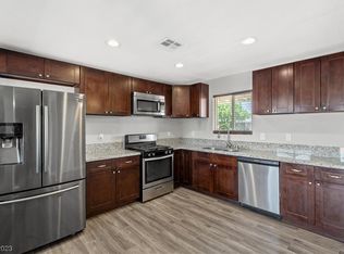 1304 Purple Sage Ave, Las Vegas, NV 89108