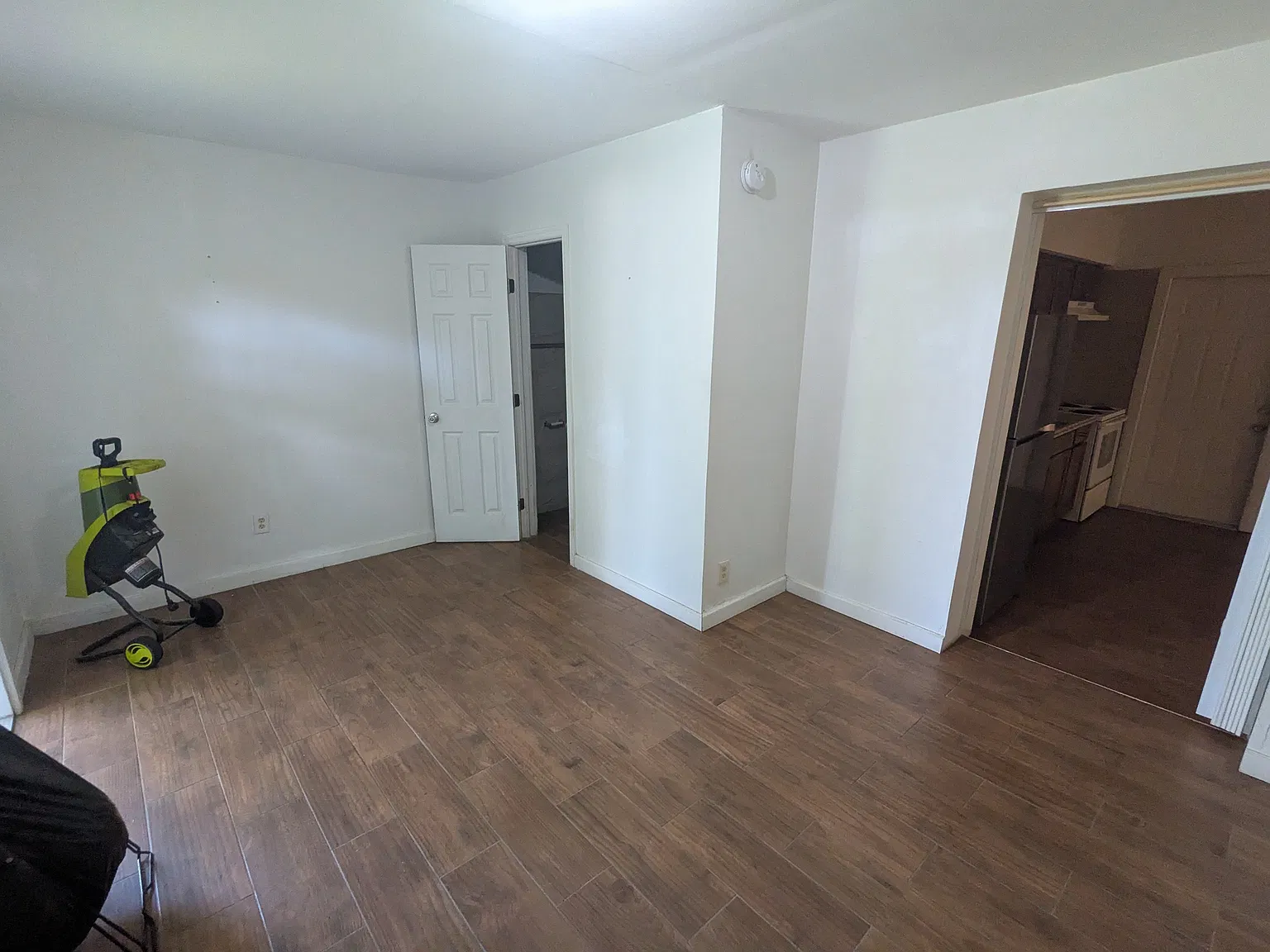 Studio, $1,500 — Photo 2