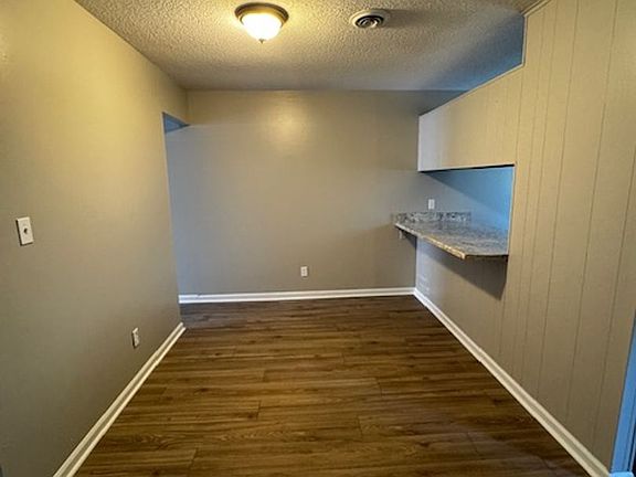 4th image of 2630 Vance Dr NW APT 2